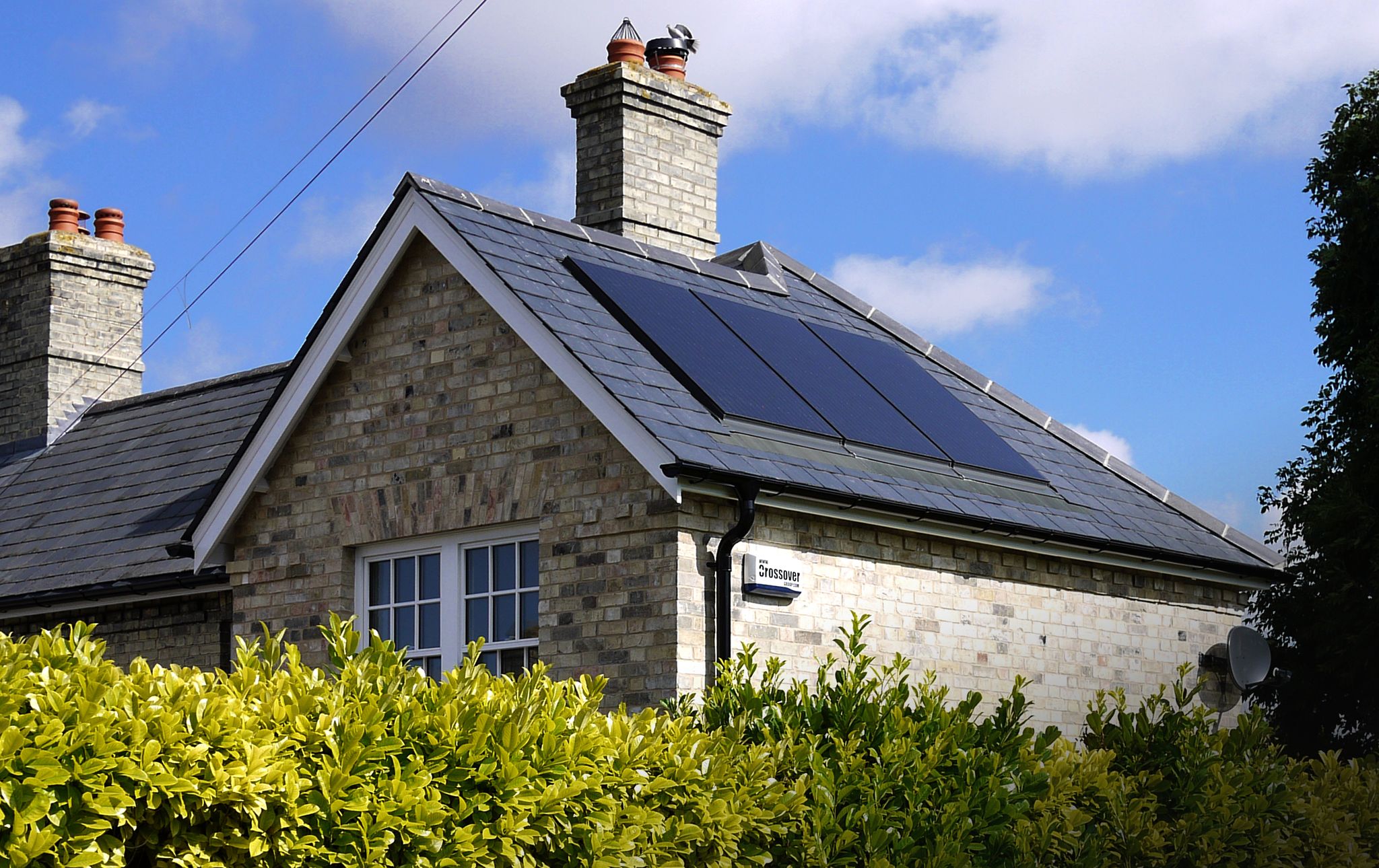 Can Solar Panels Heat A House?