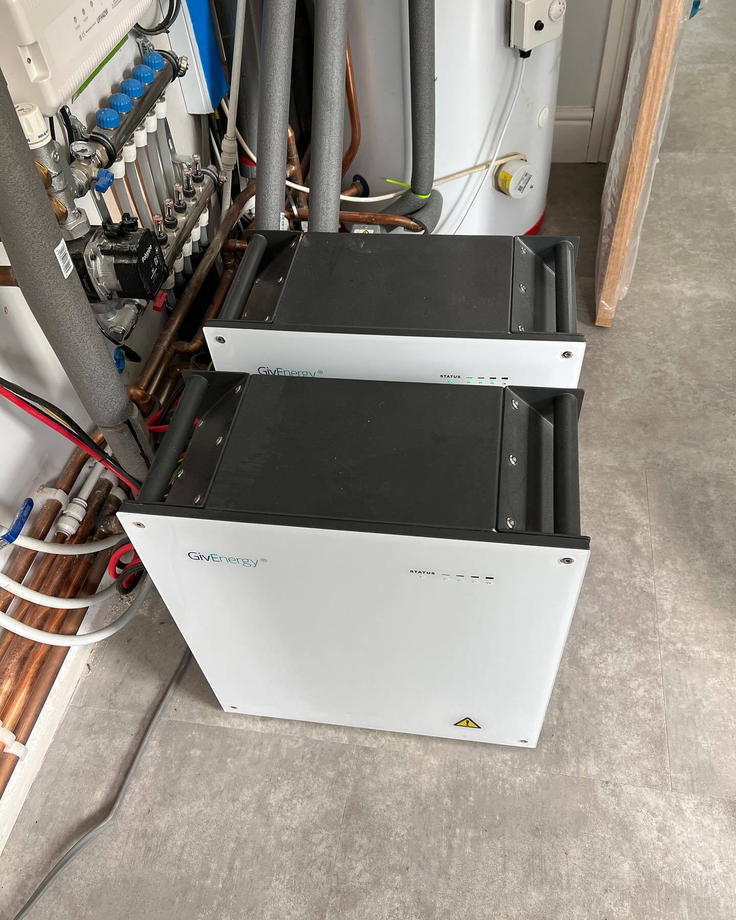 solar panel battery prices online